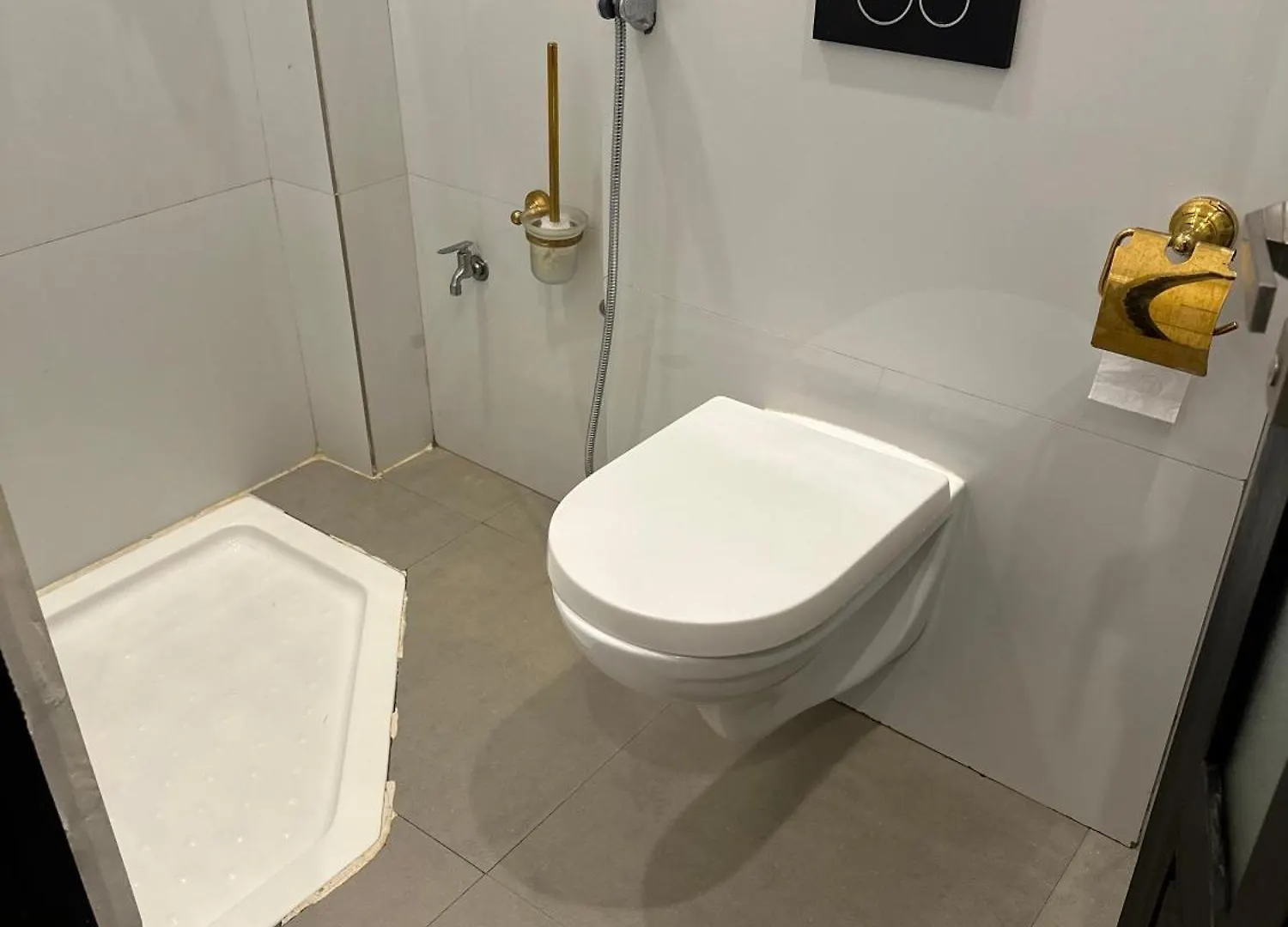 Chambre Double A Dakar Mermoz-Sacrecoeur Vdn 0*,  Senegal